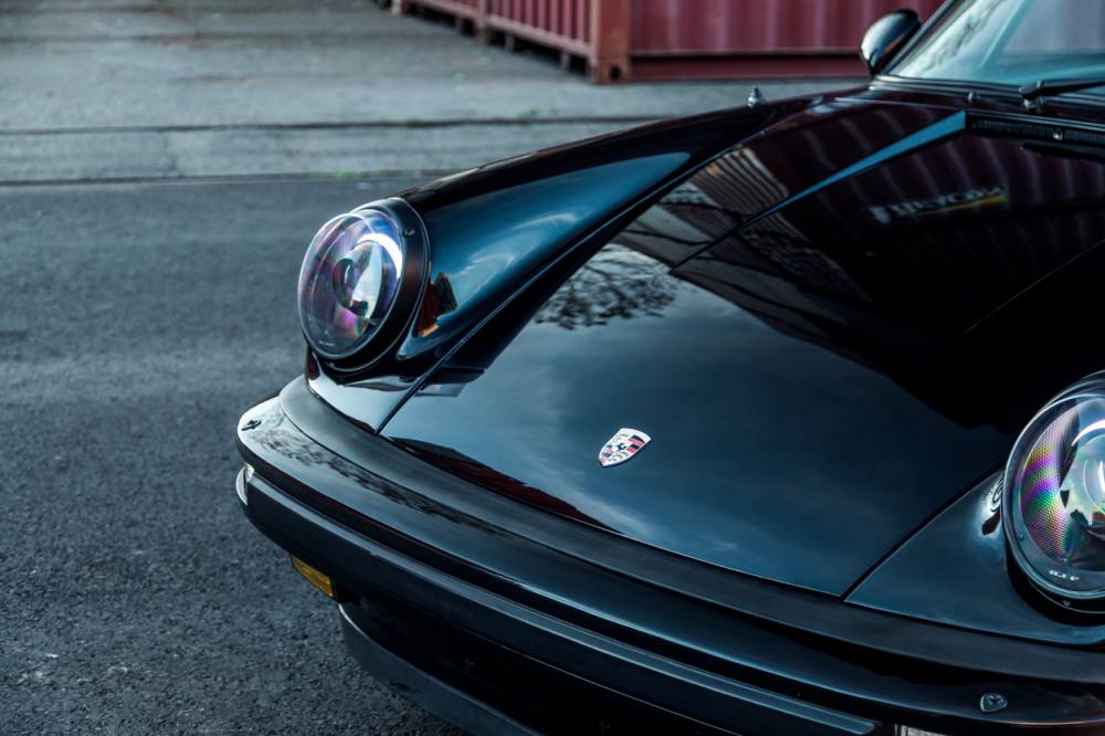 porsche 964 véhicule haut de gamme
